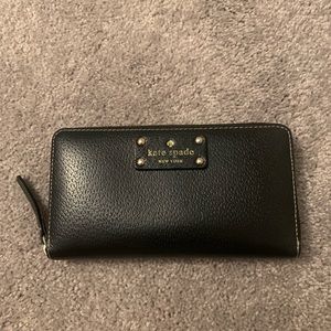 Black Kate Spade wallet